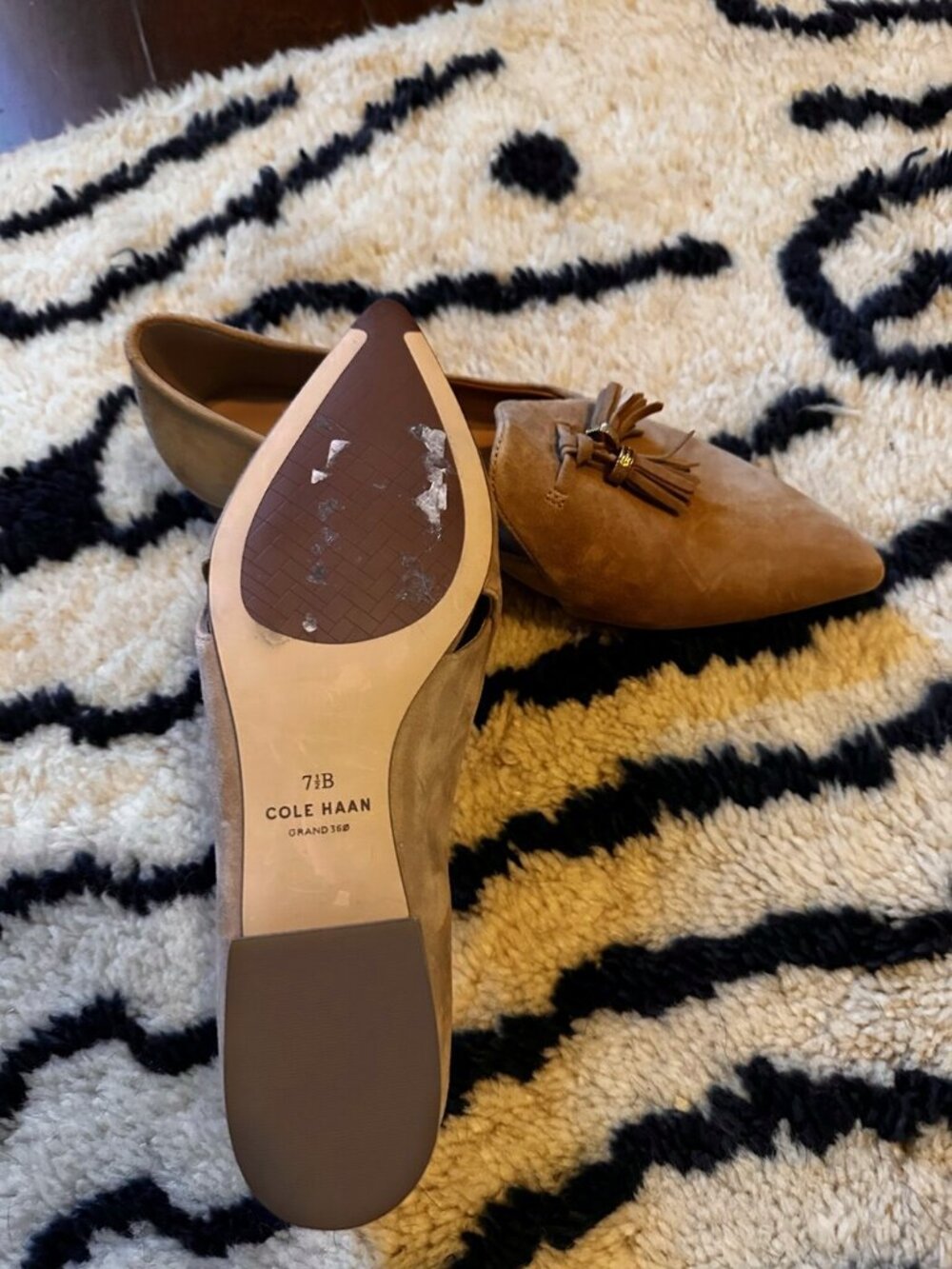 Cole Haan Grand.360 Camel Suede Tassel Loafers Size 7.5B Never Worn - Picture 2 of 2